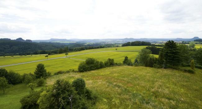 Panorama-Apartments Weinberghaus Mittelndorf Luaran gambar